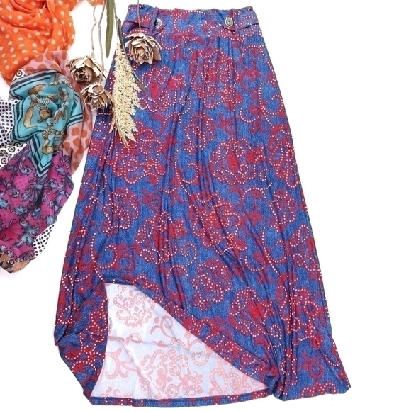 Robert Louis Blue Red Patterned Poly Blend Maxi Skirt Sz S - Picture 12 of 12